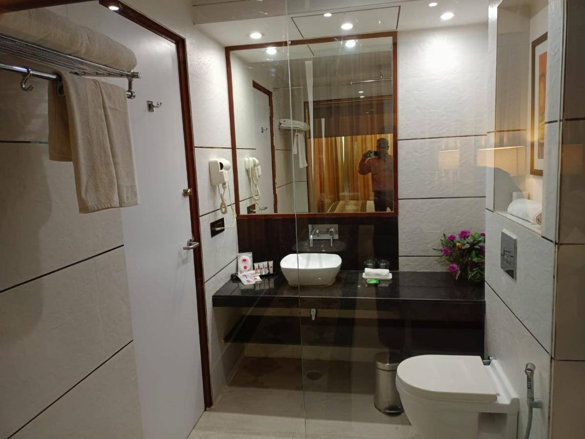 Spree Hotel Jaipur Bagian luar foto