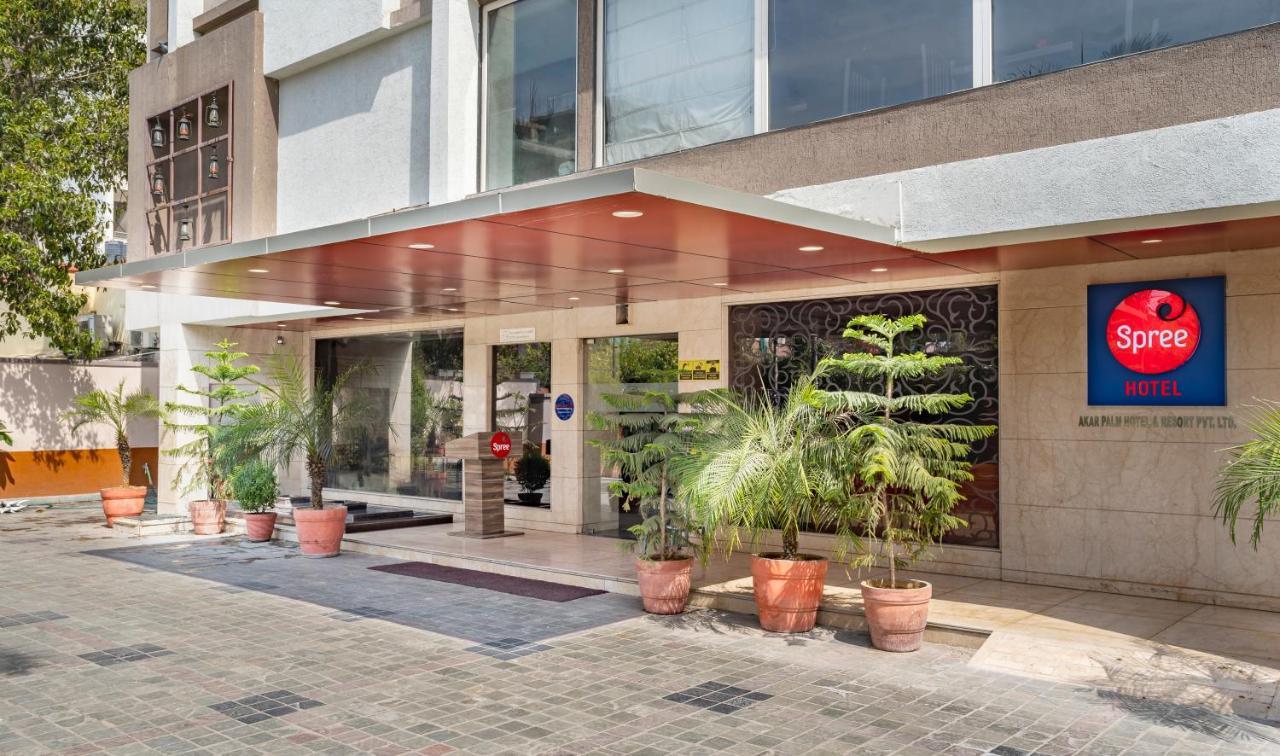 Spree Hotel Jaipur Bagian luar foto
